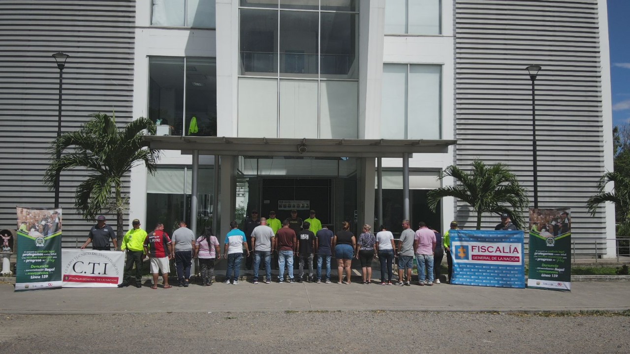 La Policía Nacional Lanza Redada Contra El Contrabando En Cúcuta: 16 Personas Capturadas