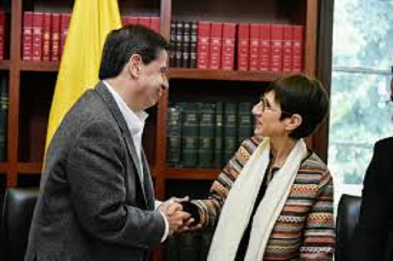 Mininterior Y ACNUR Unen Esfuerzos Para Proteger A Personas Refugiadas Y Desplazadas