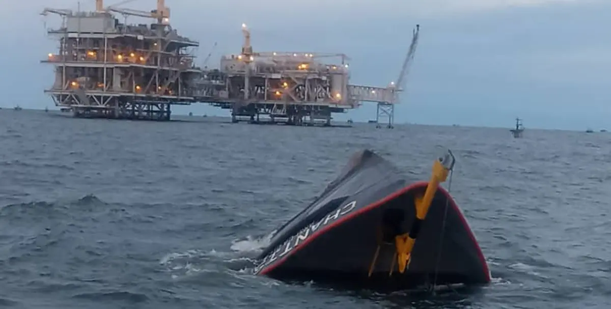 Sobreviviente al hundimiento de barcaza en el Lago de Maracaibo reveló qué provocó el naufragio